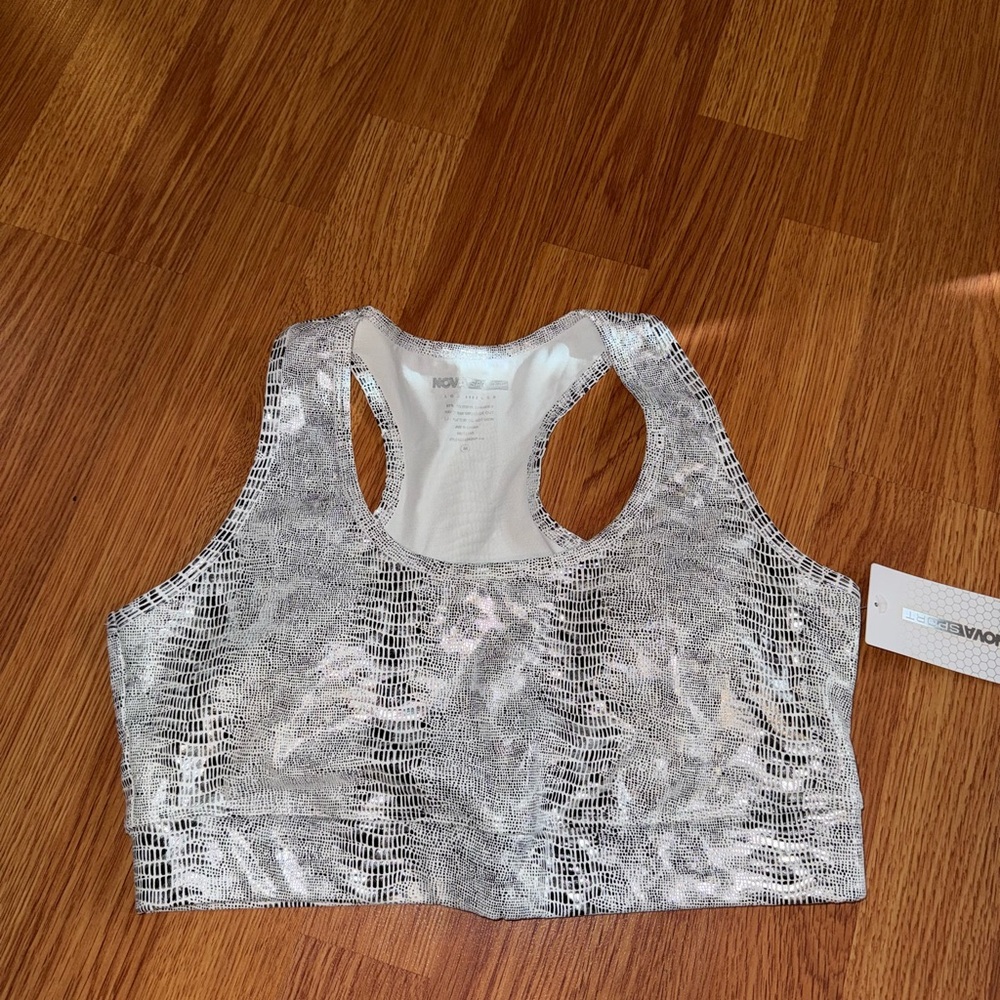 Silver Patterned Workout Set - Picture 2 of 4